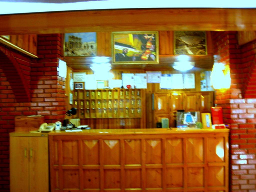 Pak Hotel - Adult Only Kusadası Exteriör bild