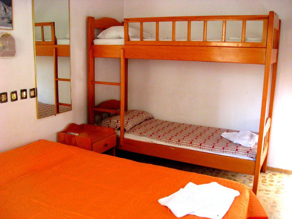Pak Hotel - Adult Only Kusadası Rum bild