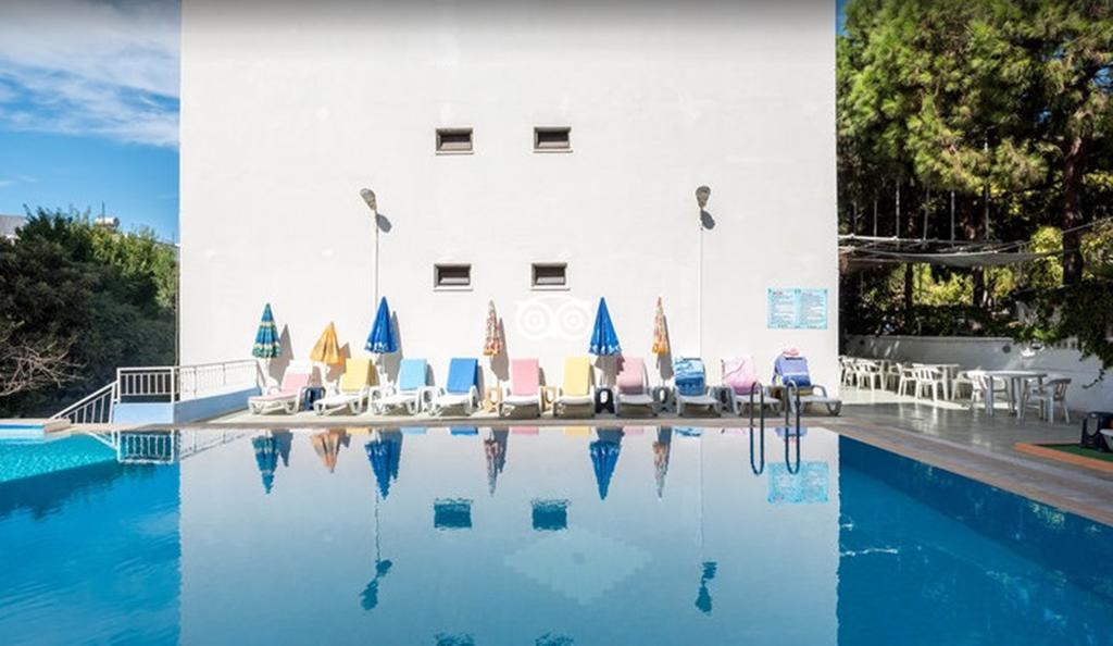 Pak Hotel - Adult Only Kusadası Exteriör bild