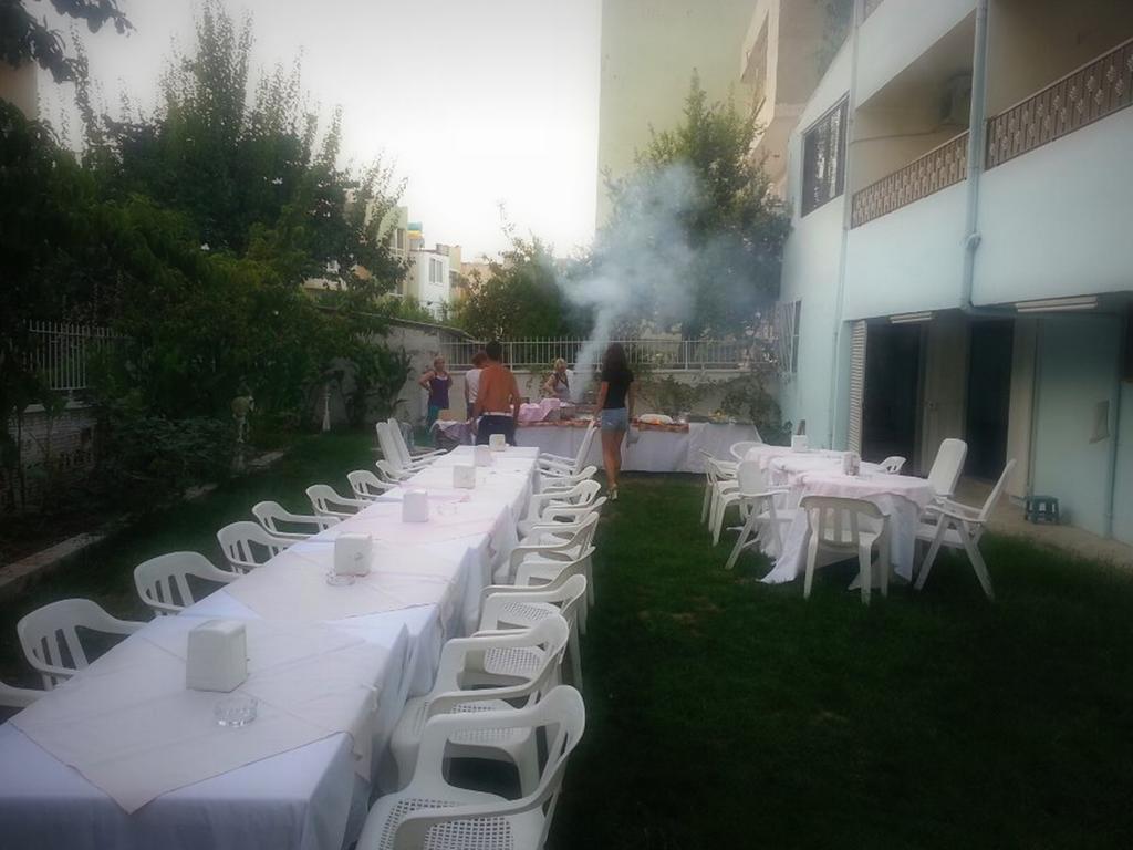 Pak Hotel - Adult Only Kusadası Exteriör bild