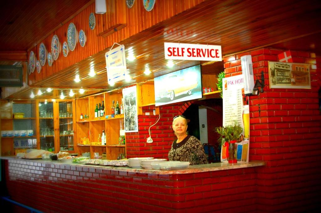 Pak Hotel - Adult Only Kusadası Exteriör bild