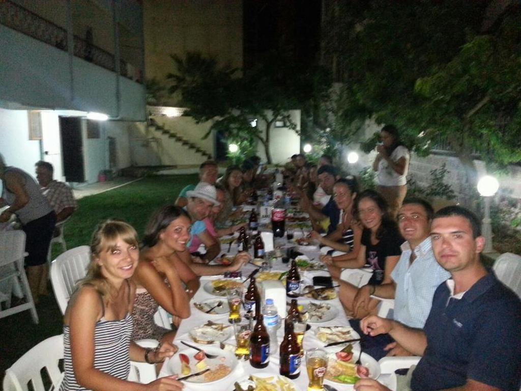 Pak Hotel - Adult Only Kusadası Exteriör bild